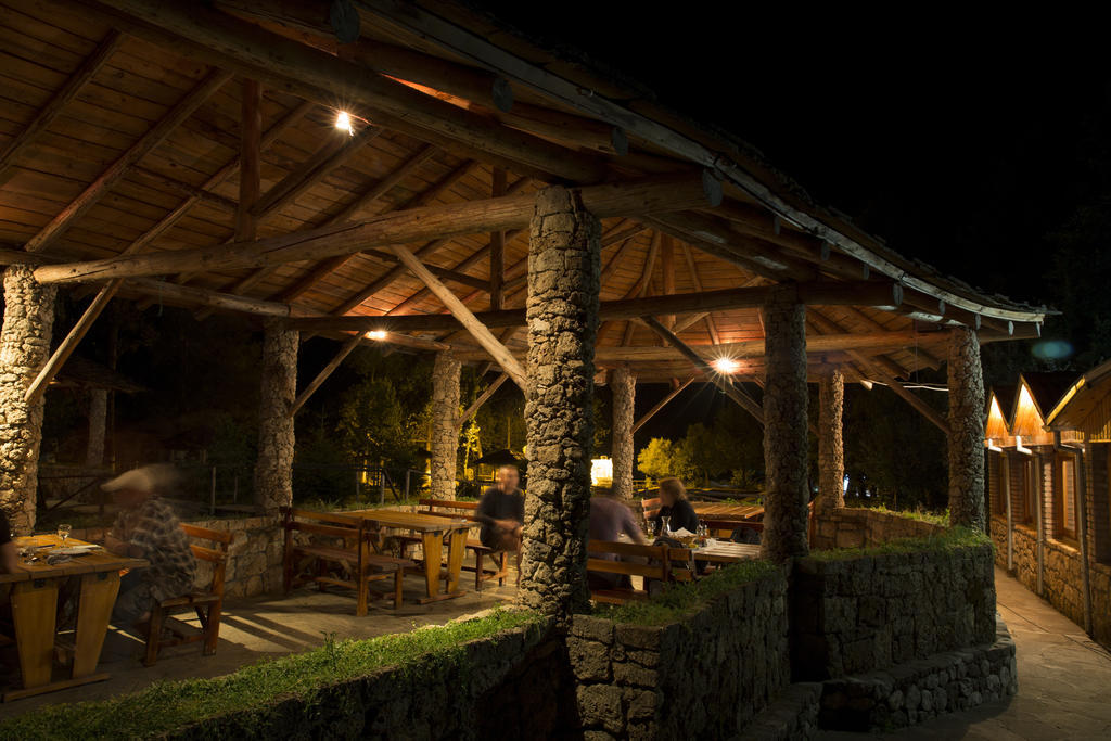 Farma Sotira Hotel Leskovik Ngoại thất bức ảnh